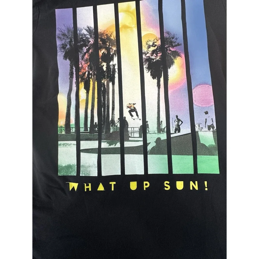 Old Navy T-Shirt Boys Large‎ Graphic What's Up Sun Black Palm Trees Beach EUC
